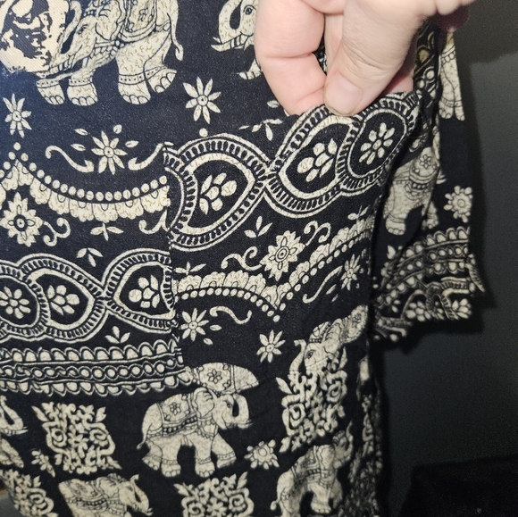 Eaethbound Trading Co. Womans Elephant Print Blouse Size S - Picture 4 of 12